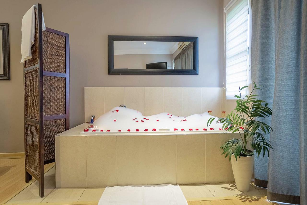 Three Oaks And An Aloe Boutique Hotel هارتبيسبورت المظهر الخارجي الصورة