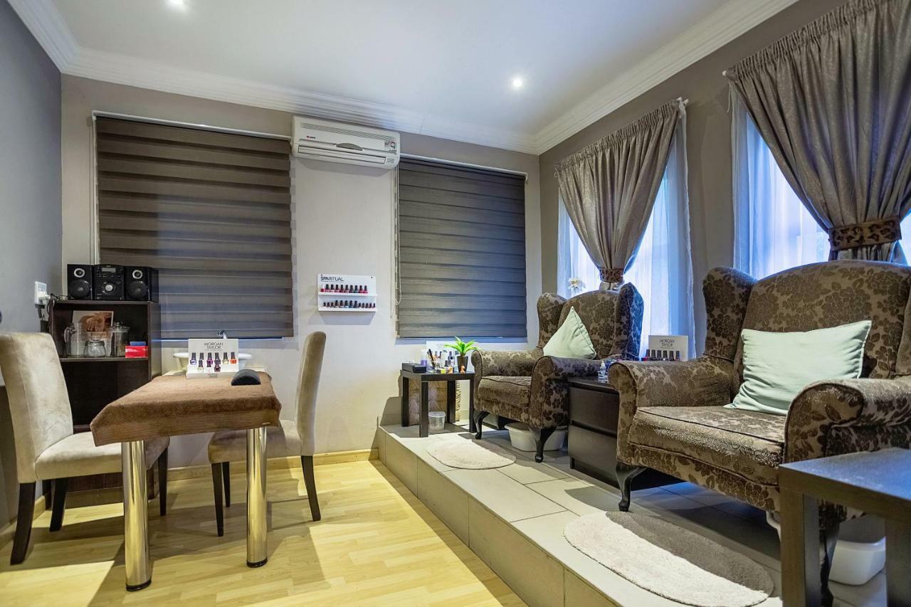 Three Oaks And An Aloe Boutique Hotel هارتبيسبورت المظهر الخارجي الصورة